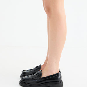 Zoe Loafer - Black